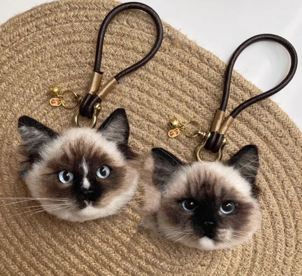 Custom Felted Pet Pendant-Cat